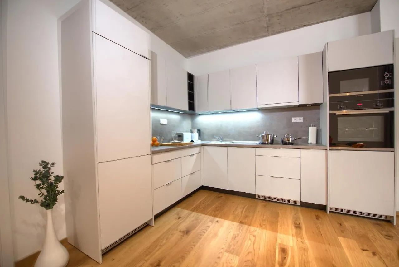 Residence Soukenicka Praga Apartament